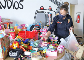 Invitan Bomberos a participar en su tradicional colecta anual de juguetes