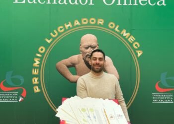 Gana docente del COBACH Premio Nacional “Luchador Olmeca”