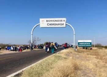 Se desplaza caravana de 1500 migrantes con destino a Juárez