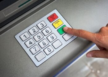 Estos son los bancos que abrirán este 12 de diciembre