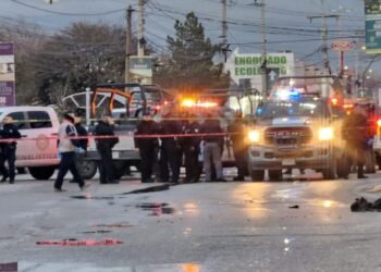 Buscan a prófugos; se desatan balaceras donde mueren 5 delincuentes y 2 policías