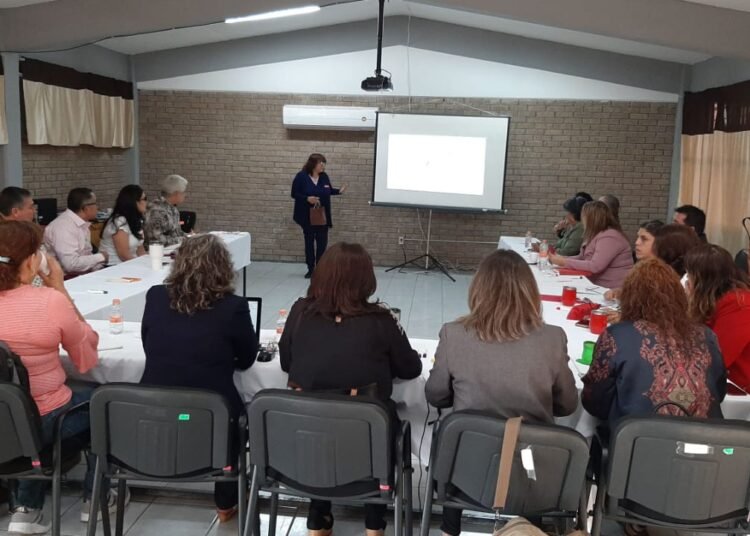 Los maestros regresan este 4 de enero para su preparación de la segunda mitad del ciclo escolar 2022-2023. Foto: SEC.
