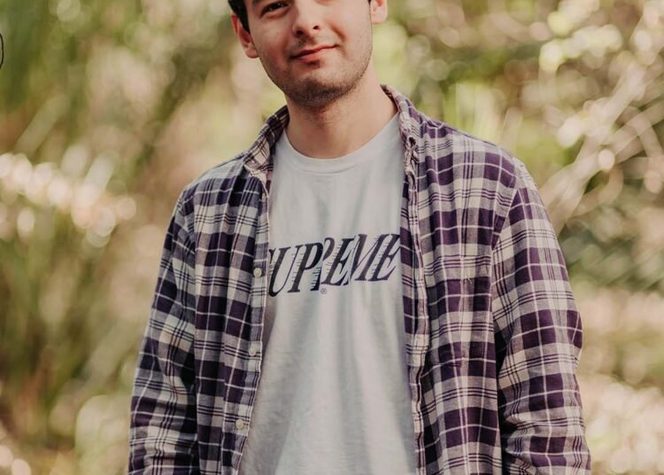 La creatividad como herramienta para hacer un cambio positivo a la sociedad; Alex Carrillo