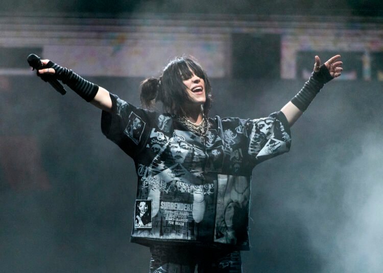 Billie Eilish cancela concierto en Foro Sol