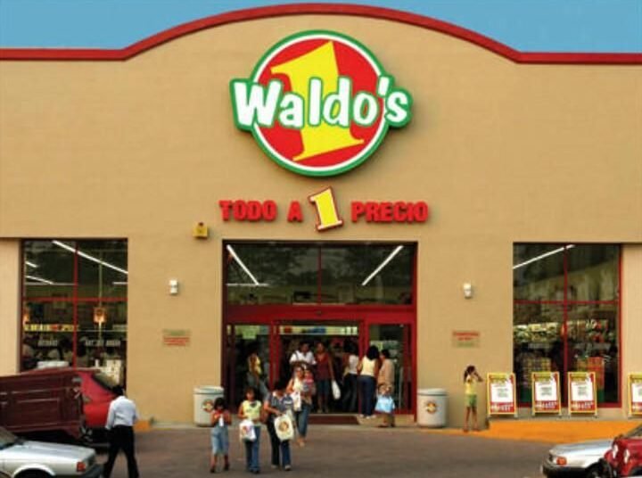 Se incendia Waldos en Saltillo