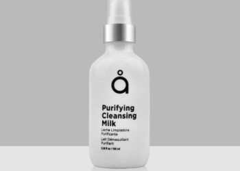 ATEMPO® Presenta su Nueva Leche Limpiadora Facial y Desmaquillante: Un Impulso de Frescura y Vitalidad para tu Piel