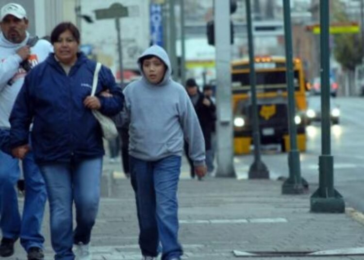 Advierten sobre bajas temperaturas en Chihuahua: ¡Abrígate y toma precauciones!