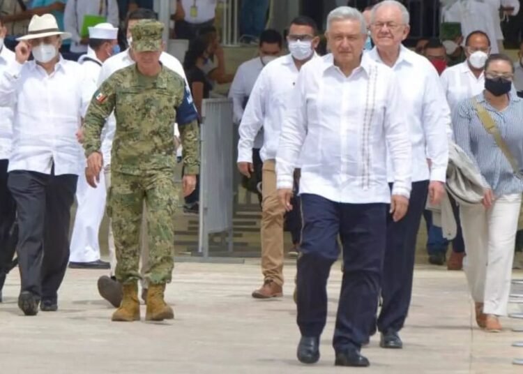 (VÍDEO) «Lo felicito, le mando un abrazo», dice el Presidente López Obrador a Marcelo Ebrard