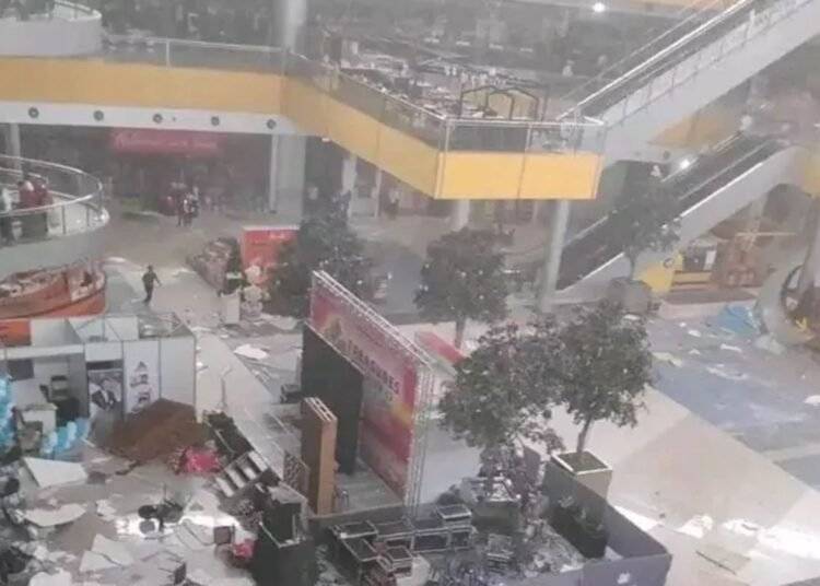 (VÍDEO) Así se vivió el fuerte terremoto de magnitud 6.7 que sacudió hoy 17 de noviembre el sur de Filipinas.