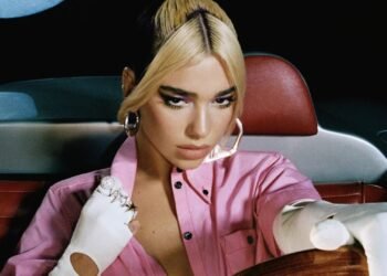 Dua Lipa Revela los Desafíos Detrás del Lanzamiento de ‘Future Nostalgia’ en Plena Pandemia
