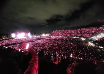 RBD Deslumbra Frente a Más de 65 Mil Personas en su Debut en el Foro Sol