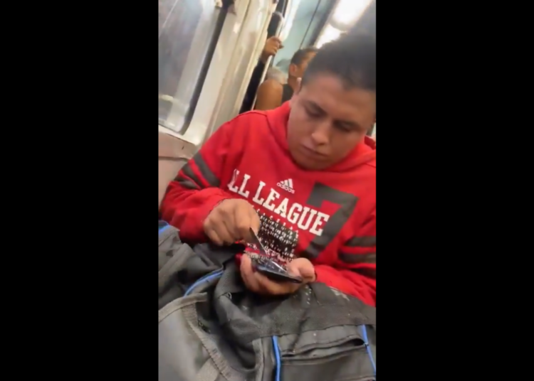 (VÍDEO) Preocupación en la Ciudad de México por Consumo de Drogas en el Metro
