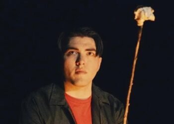 Emotivo Mensaje de Kevin Kaarl en su Último Sencillo «Me Va a Costar»