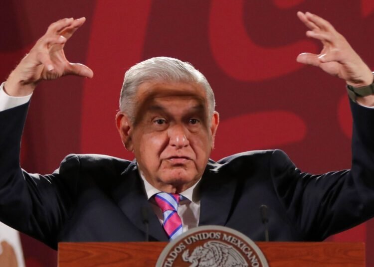 El Presidente López Obrador Defiende Reuniones Matutinas para Fortalecer Seguridad Nacional