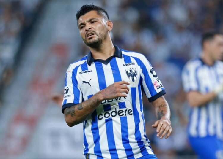 Detienen al futbolista Jesús «Tecatito» Corona por operativo AA en San Pedro