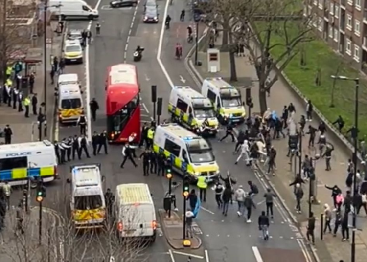 Enfrentamientos entre Comunidades Eritreas y Etíopes Desatan Tensión en la Capital Británica