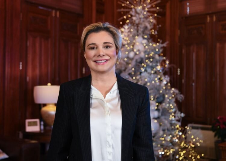 «Maru Campos llama a fortalecer la solidaridad chihuahuense en esta Navidad»