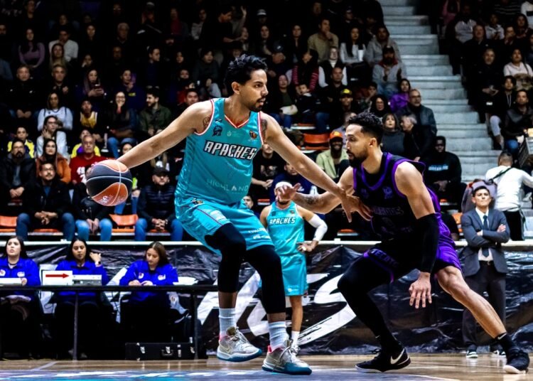 Mala noche defensiva en derrota de los Apaches de Chihuahua ante Dorados en el Quevedo