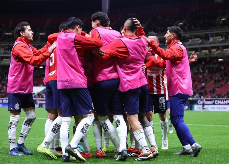 Chivas Avanza a Octavos de Final en la Liga de Campeones de CONCACAF con Triunfo 2-1 sobre Forge FC