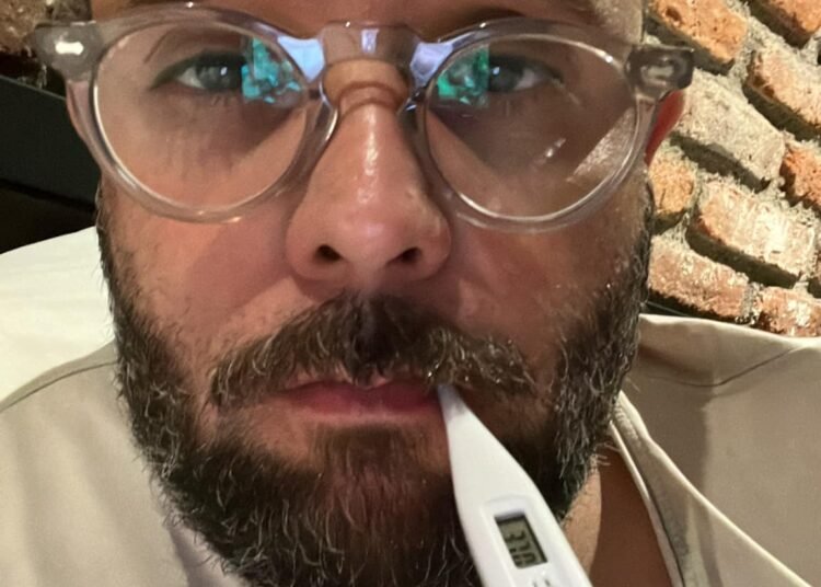 «Emergencia en Venga La Alegría: Ricardo Casares Sufre Infarto y es Hospitalizado