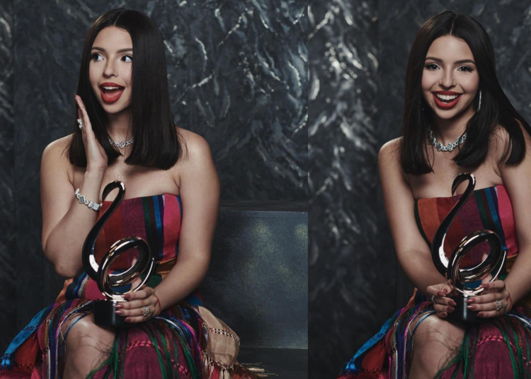 Ángela Aguilar Triunfa en los Premios Lo Nuestro como la Mejor Canción Mariachi/Ranchera del Año 🏆