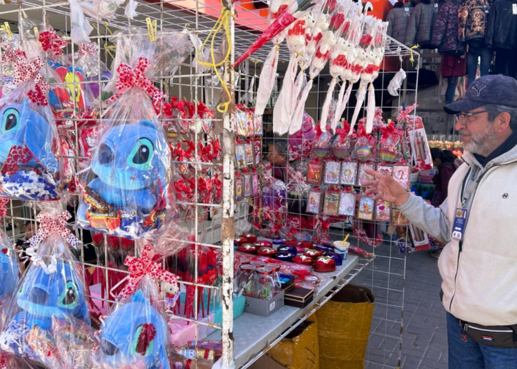 Supervisión Municipal Garantiza Orden en Actividades Comerciales por el Día del Amor y Amistad en Chihuahua