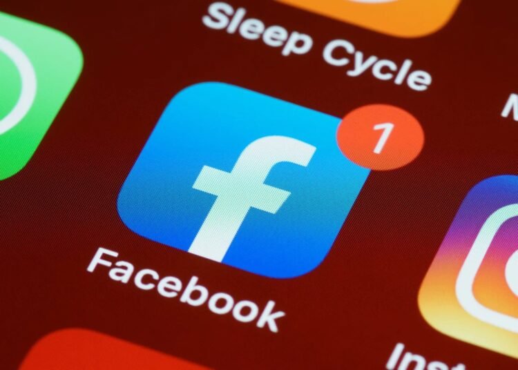 No son tus datos moviles.. Caída de Facebook