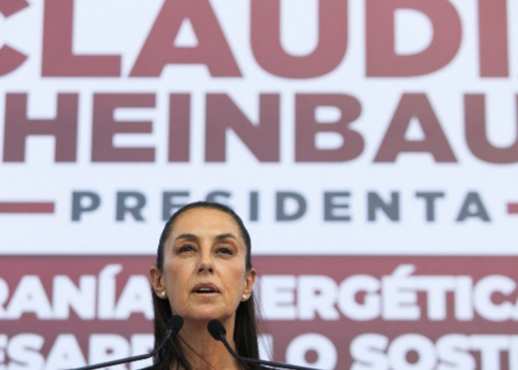 Claudia Sheinbaum proponer soluciones tras protesta de líder de Madres Buscadoras de Sonora en Palacio Nacional