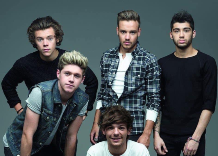 Zayn Malik Deja One Direction hace 9 Años