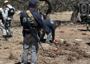 Encabeza FGE operativo búsqueda de personas desaparecidas en el cerro de Miñaca, municipio de Guerrero
