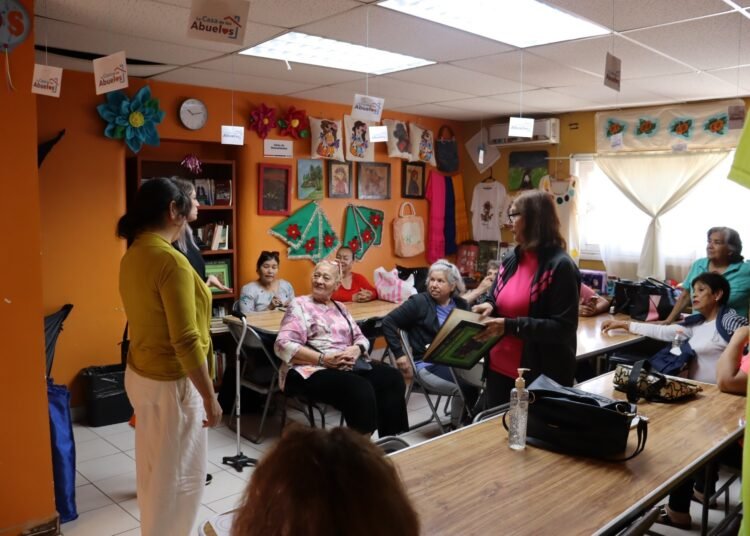 Brindarán apoyo psicológico a personas mayores en Casas de los Abuelos