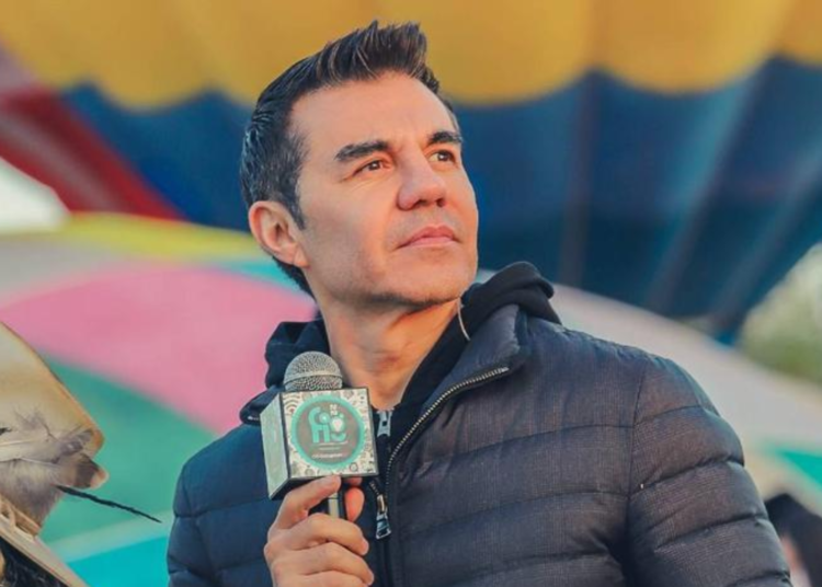 Adrián Uribe anuncia su incursión en la política: «es momento de regresarle algo a mi país»