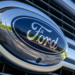 Ford llama a revisión a casi medio millón de vehículos por falla en el control de carga de la batería