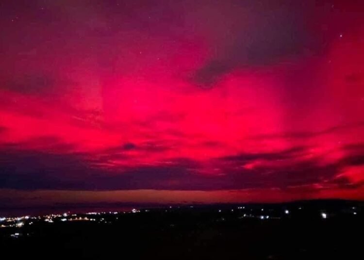 Una Aurora Boreal Sorprende a México Después de 165 Años