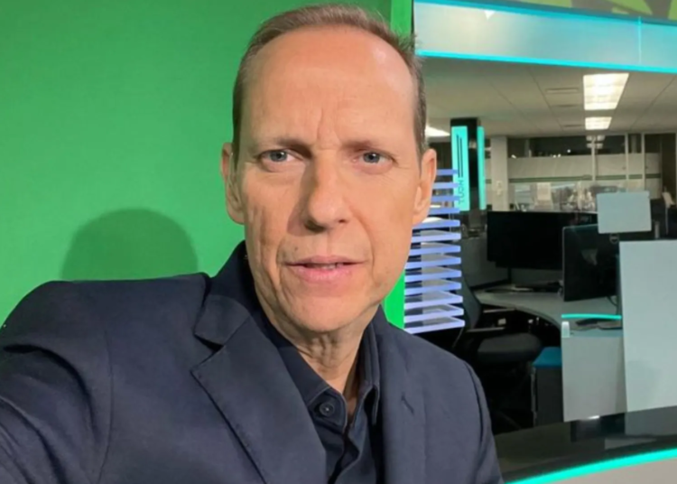 Fallece el periodista deportivo Paco Villa