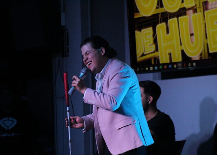 «Ojitos de Huevo desata risas en Chihuahua»