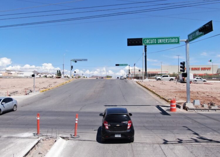 Al 55% avance de adecuaciones viales en Circuito Universitario