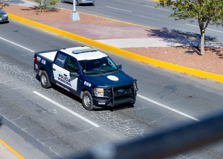 Evitan Policía Municipal intento de extorsión a familia