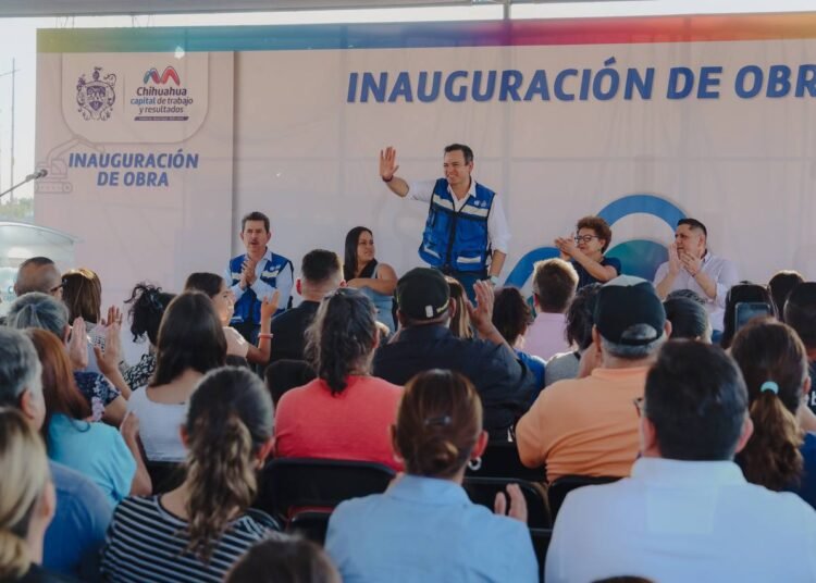 Inaugura alcalde Bonilla puente vehicular y supervisa instalación de drenajes