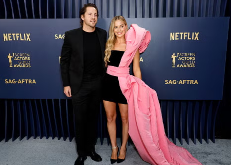 Margot Robbie espera un bebé junto a su esposo Tom Ackerley