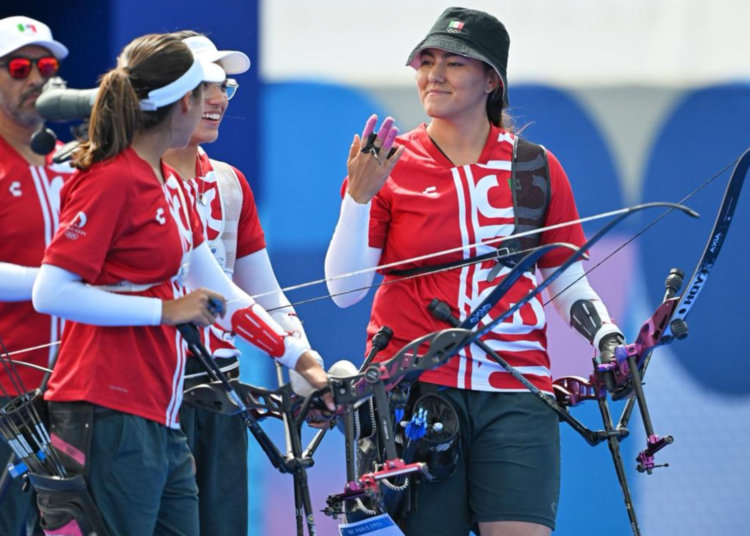 México hace historia con medalla de bronce en equipos femeniles de tiro con arco