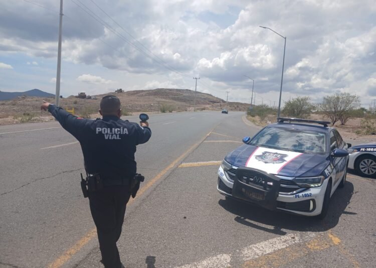 Sanciona Policía Vial a 186 conductores en Operativo Radar en Chihuahua