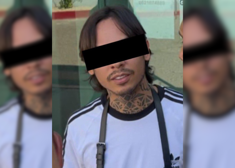 Natanael Cano, procesado por soborno y retenido en México