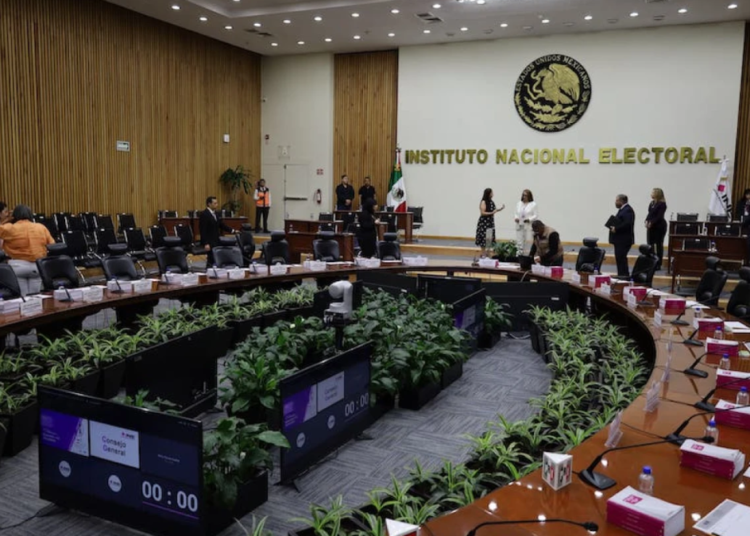 INE discute asignación de legisladores plurinominales