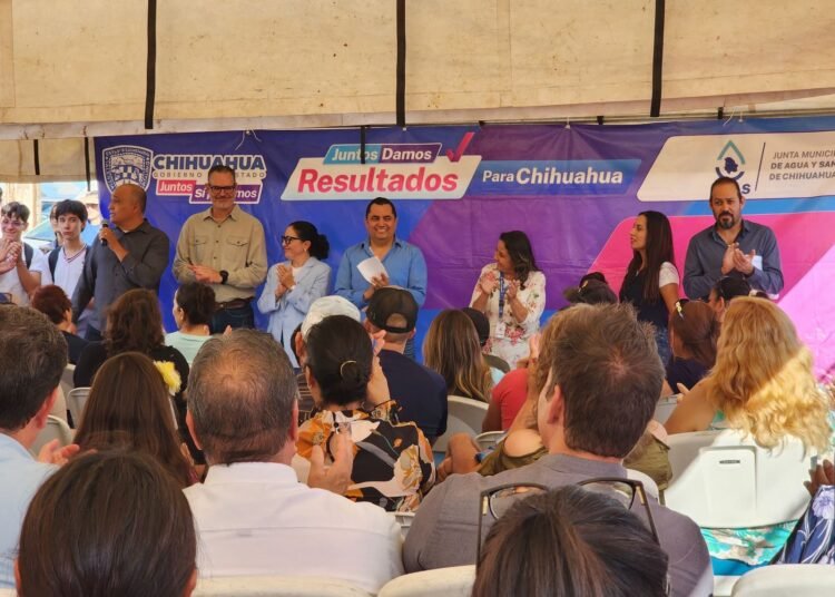 Arrancan obras de introducción de agua potable