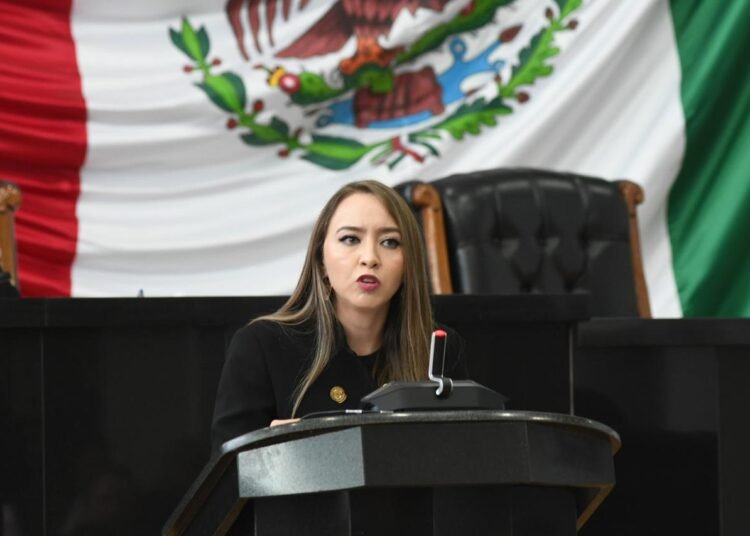 Exige Carla Rivas a la Federación inversión para un nuevo hospital del IMSS