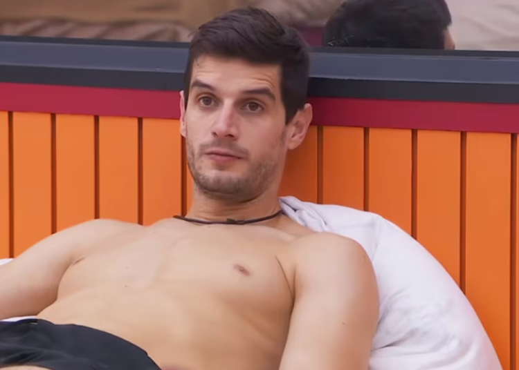 Adrián Marcelo abandona La Casa de los Famosos