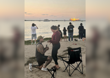 Propuesta de matrimonio en pleno lanzamiento de SpaceX