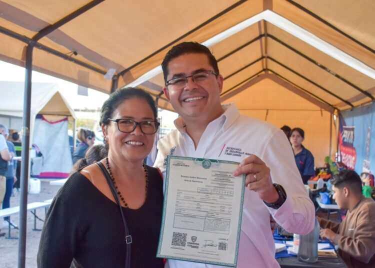 Entregan más de 350 despensas en la colonia Camino Real en la Feria «Juntos Cerca de Ti»