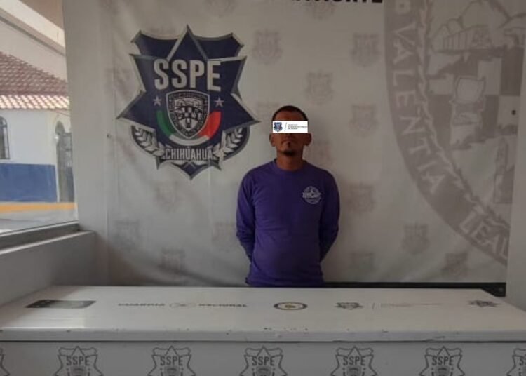 Detienen a hombre con orden de aprehensión en Ciudad Juárez